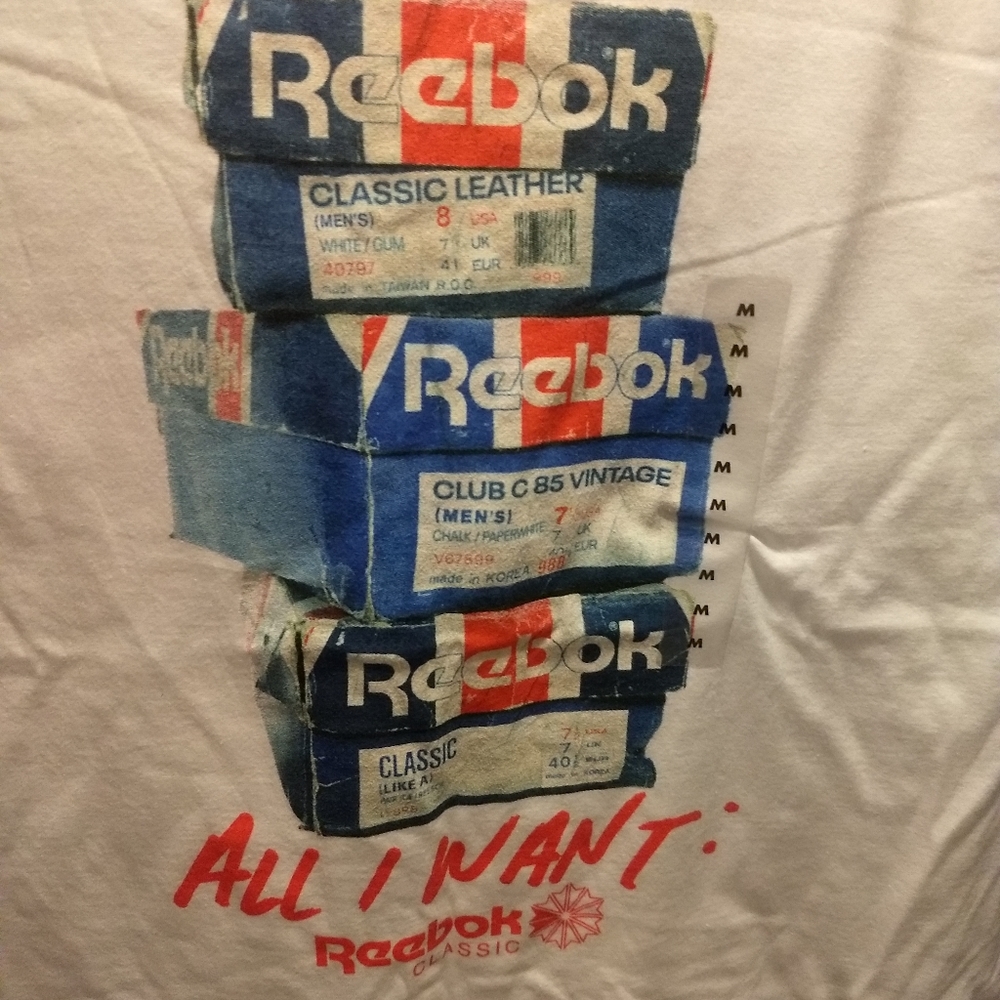 NWT.. Reebok Tee - Picture 2 of 4